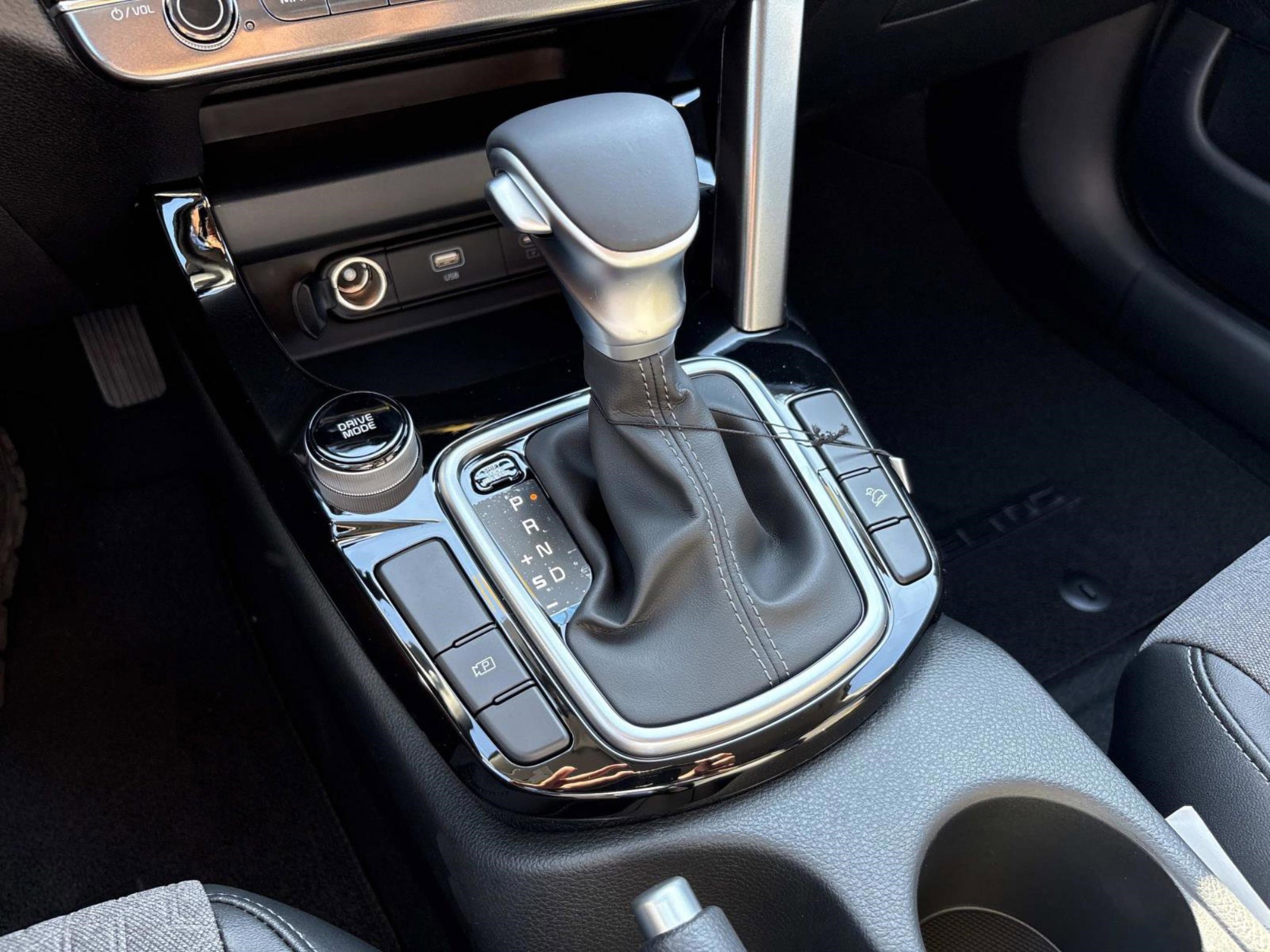 New 2026 Gravity Gray Kia S image 29