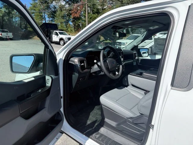 New 2026 White Ford XL image 7