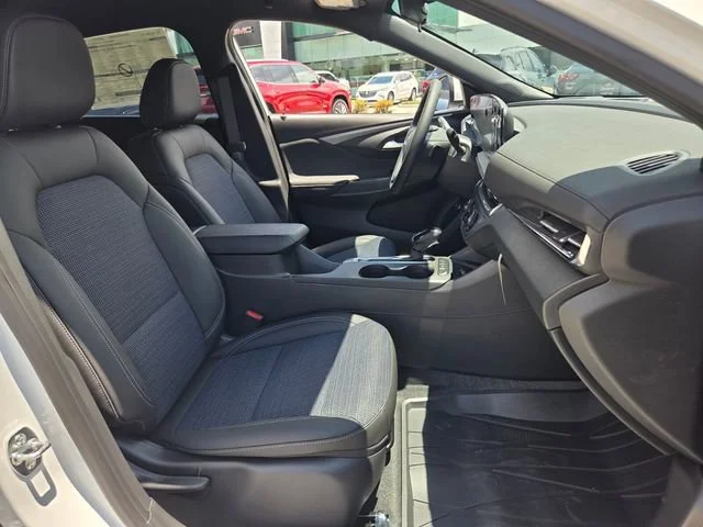 New 2026 Summit White Buick Preferred image 17
