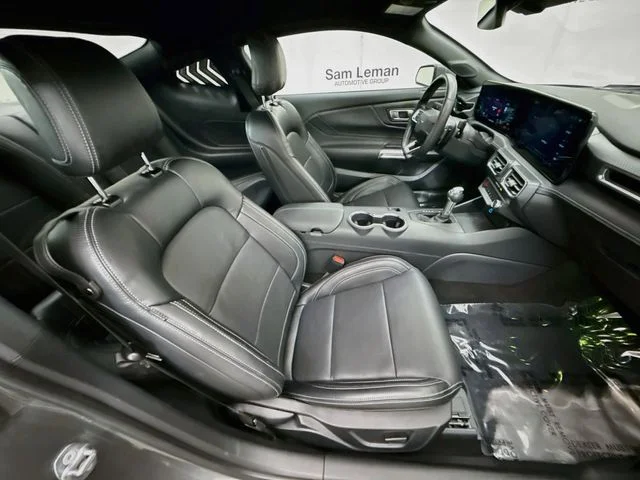 Certified Used 2025 Gray Metallic Ford GT Premium image 26