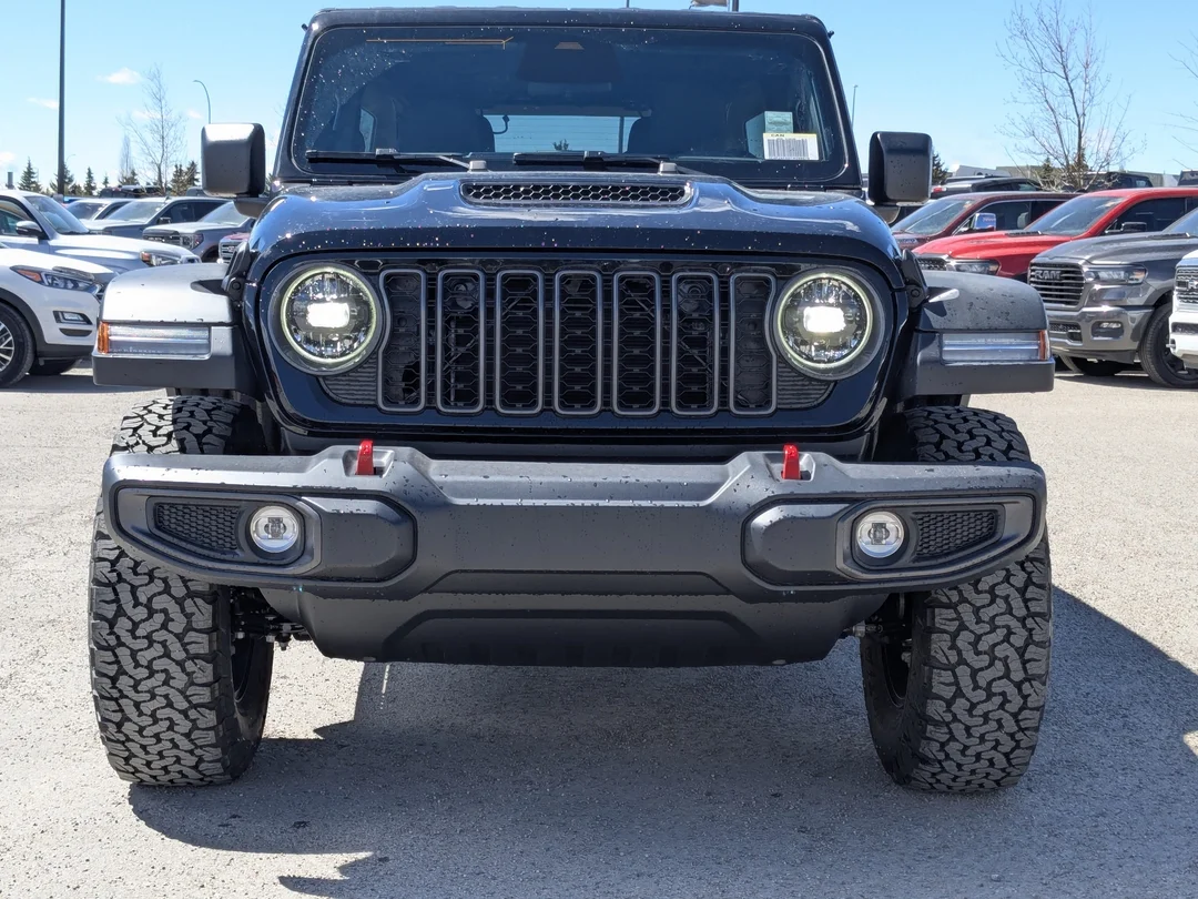 New 2026 Black Jeep Rubicon - - 4x4 - 3.6L V6 - Nappa Leather - 3-Pc Hardtop - Steel Perf Hood & More! image 3