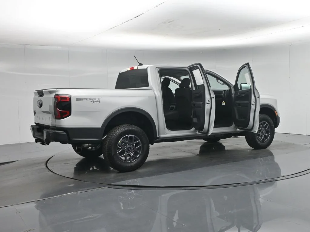 New 2026 Avalanche Ford XLT image 5