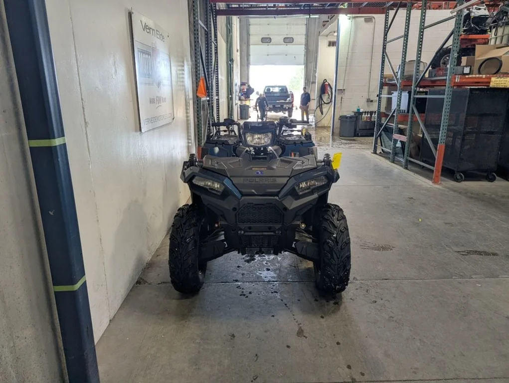 Used 2021 BLUE Polaris Premium image 4