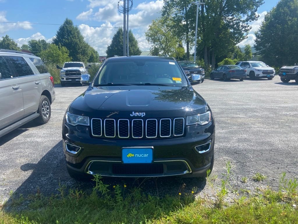 Used 2021 Diamond Black Crystal Pearlcoat Jeep Limited image 2