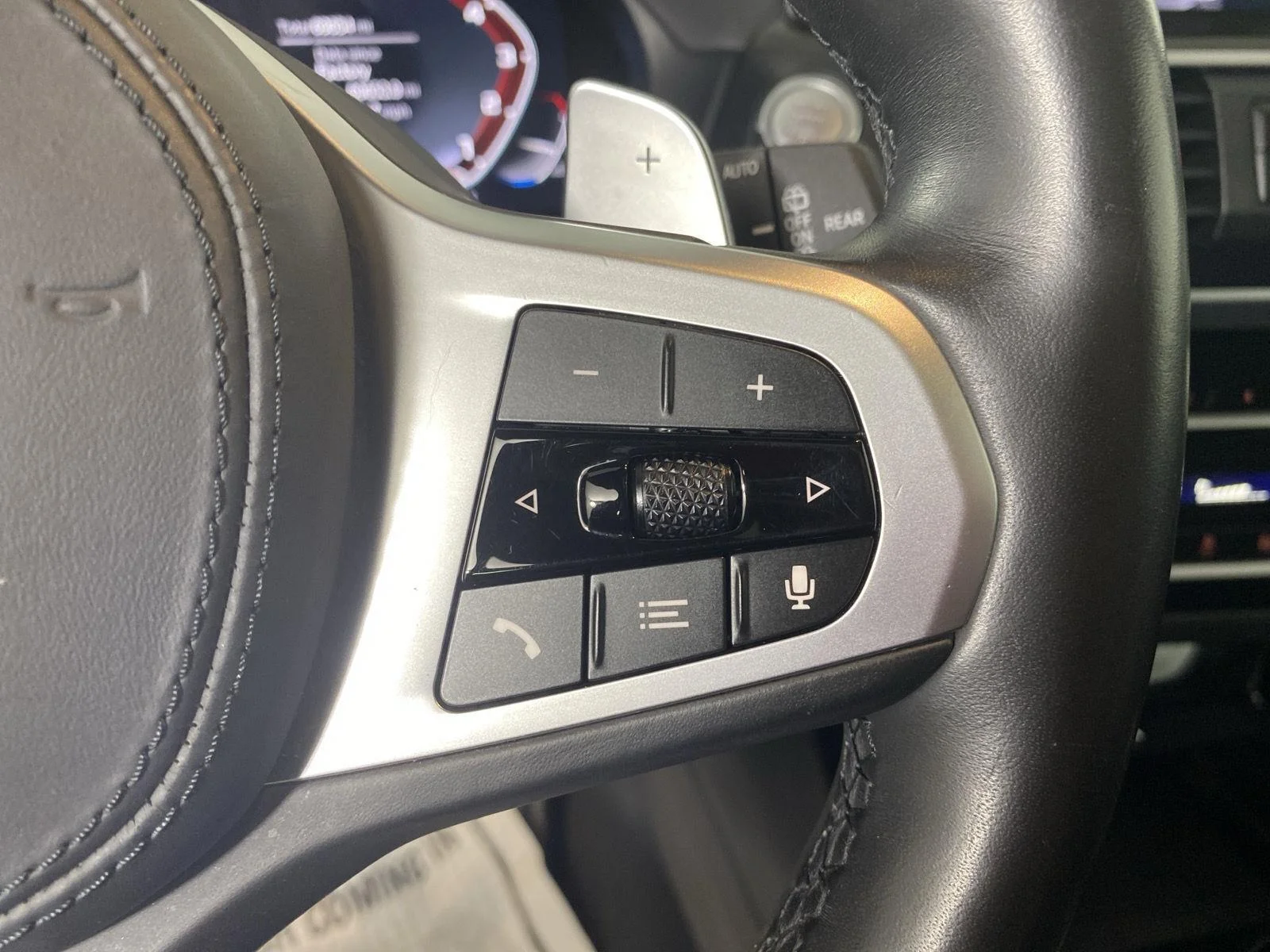 Used 2020 Dark Graphite Metallic BMW M40i image 23