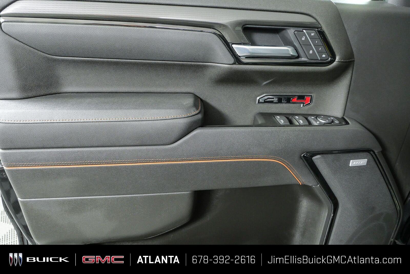 2026 GMC Sierra 1500 AT4 - Photo 7