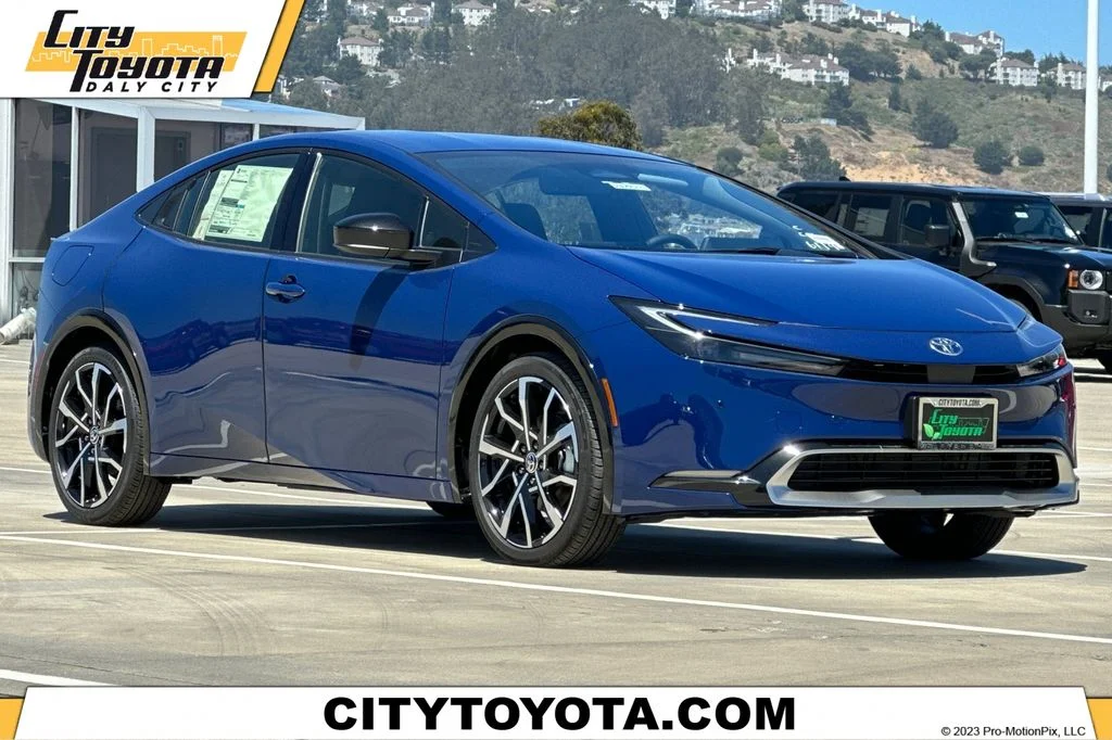 2026 Toyota Prius Plug-in Hybrid  XSE
