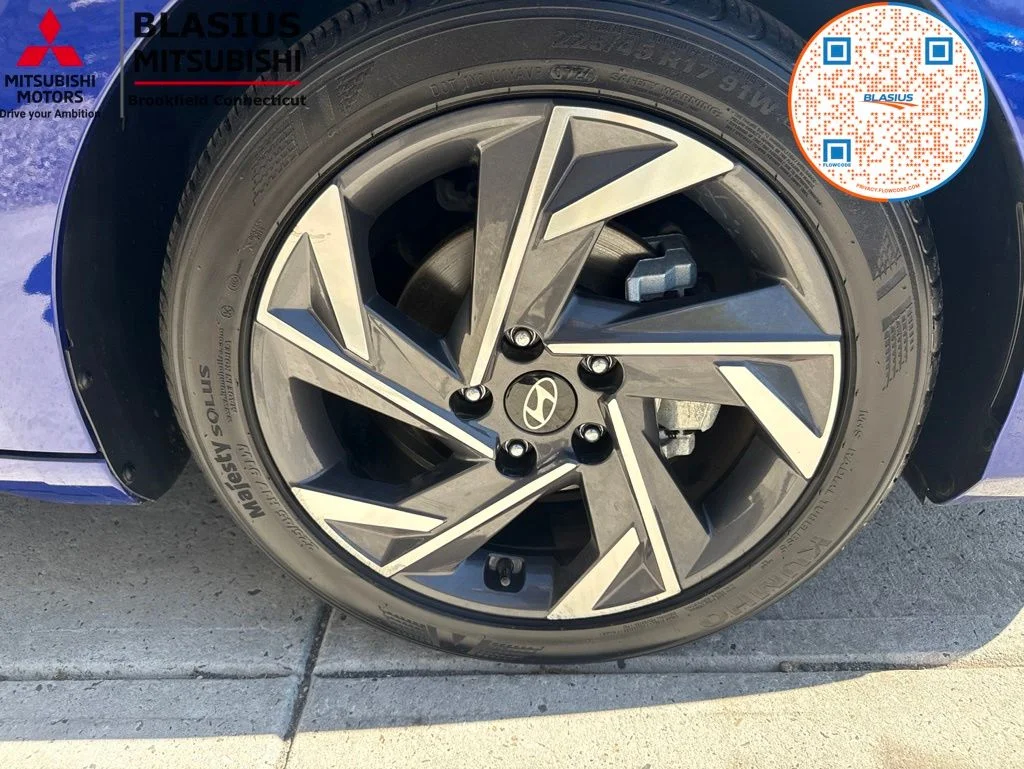 Used 2024 Blue Hyundai SEL image 65