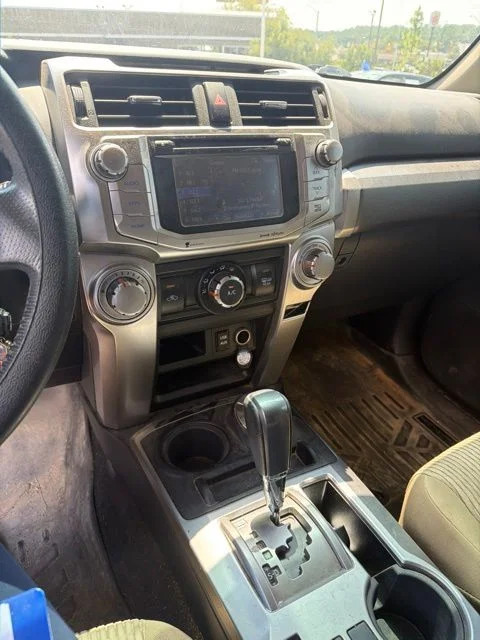 Used 2018 Red Toyota SR5 image 2