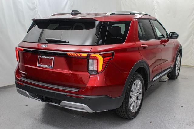 New 2027 Ruby Red Metallic Tinted Clearcoat Ford Platinum™ image 7