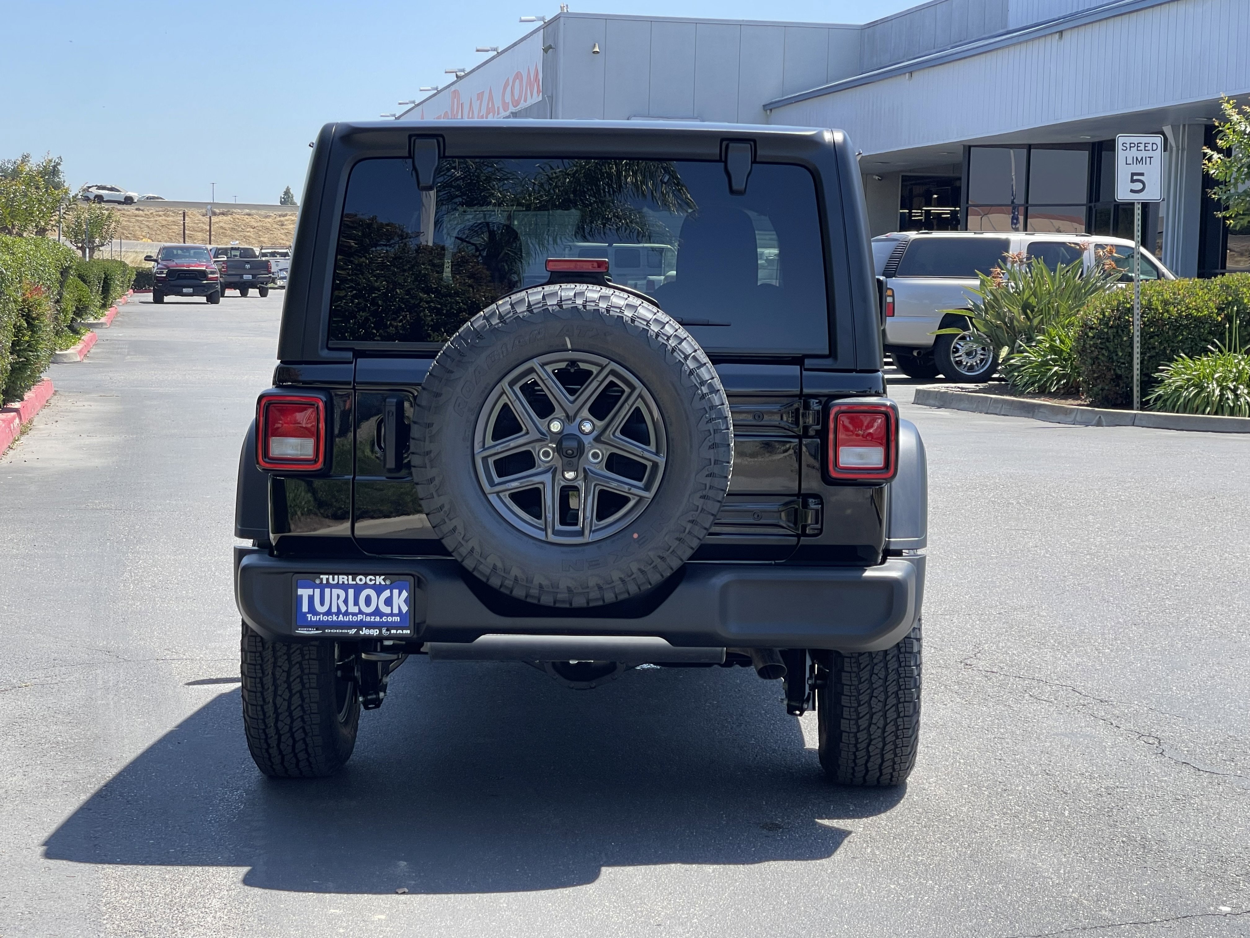 New 2026 Black Clear-Coat Exterior Paint Jeep Sport S image 11