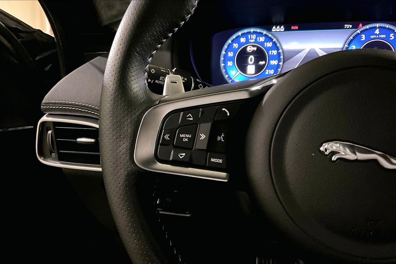 Used 2020 BLACK Jaguar SVR image 23