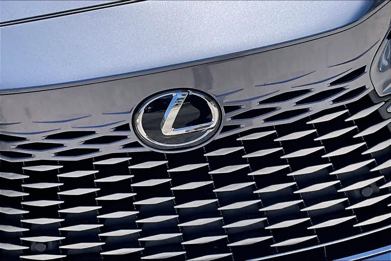Used 2023 Nebula Gray Pearl Lexus Luxury image 30