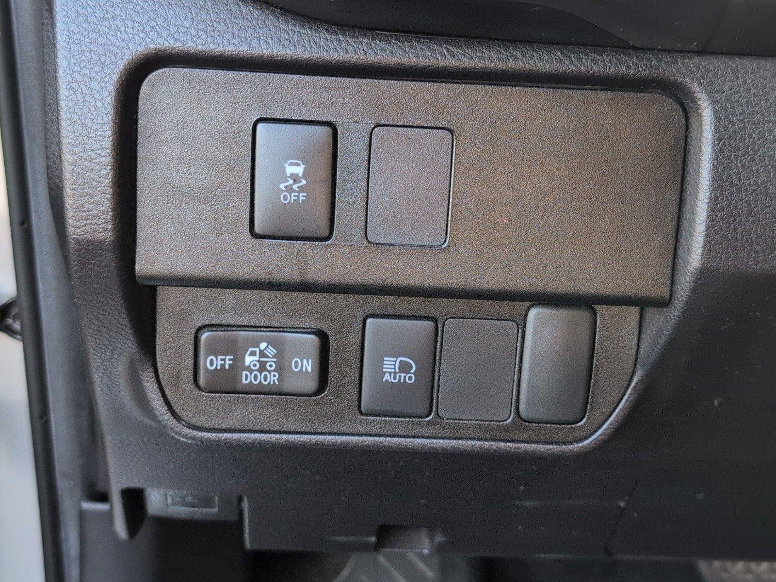 Used 2022 Celestial Silver Metallic Toyota SR5 V6 image 28