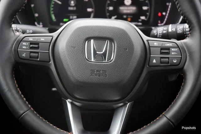 Certified Used 2026 Platinum White Honda Sport-L image 16