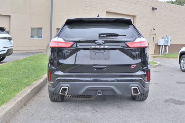 Used 2022 Agate Black Metallic Ford ST image 5