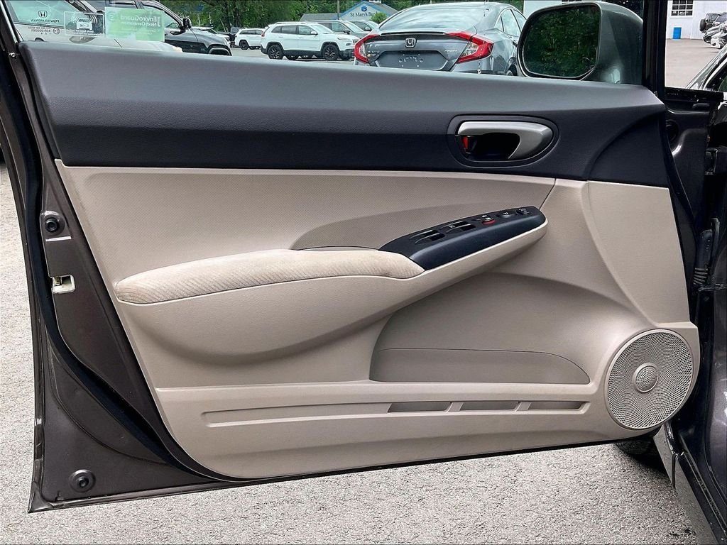 Used 2010 Brown Honda LX image 9