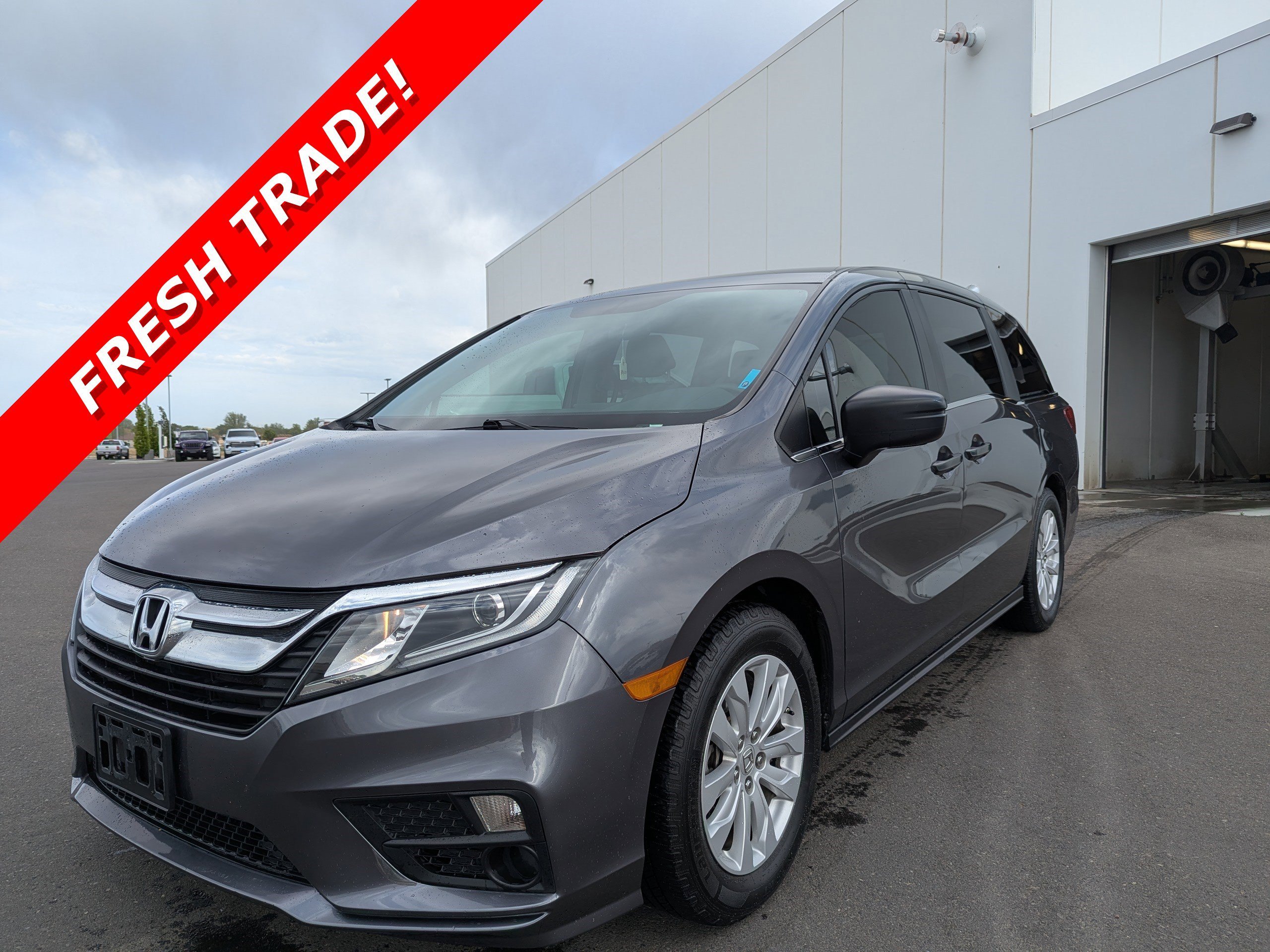 2018 Honda Odyssey LX's photo