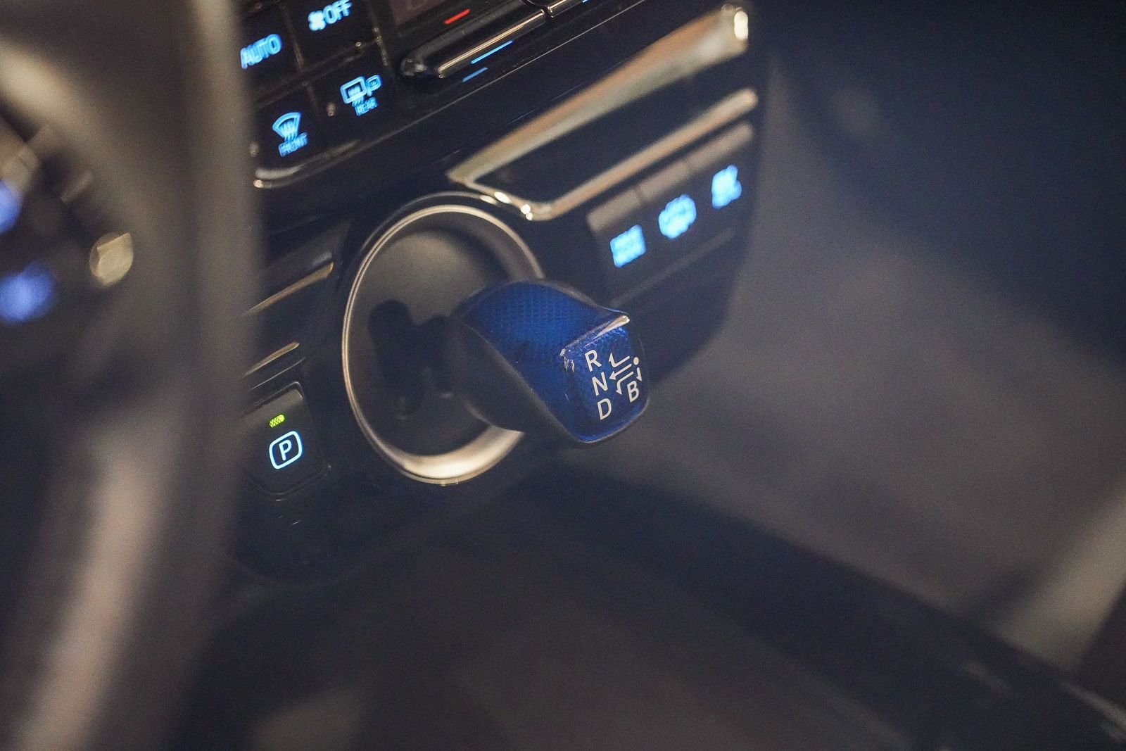 Certified Used 2021 Blue Toyota LE image 19