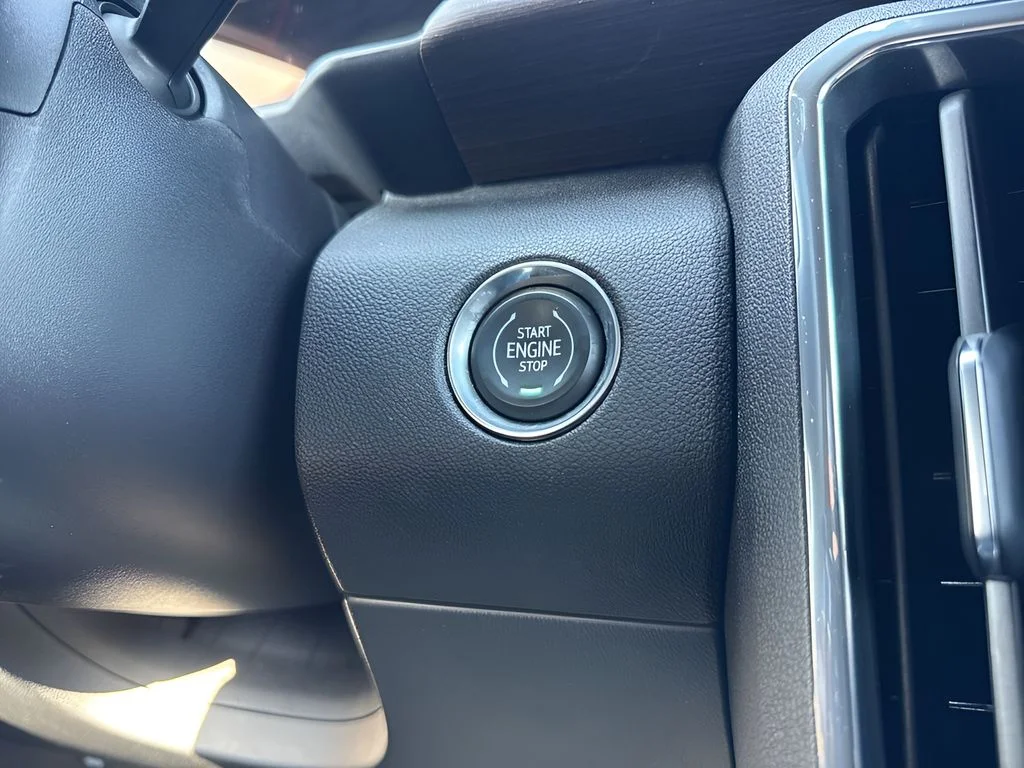 Used 2024 Blue GMC Denali image 22