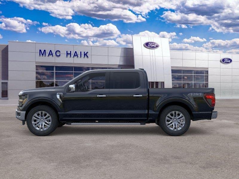 New 2026 Agate Black Metallic Ford XLT image 3