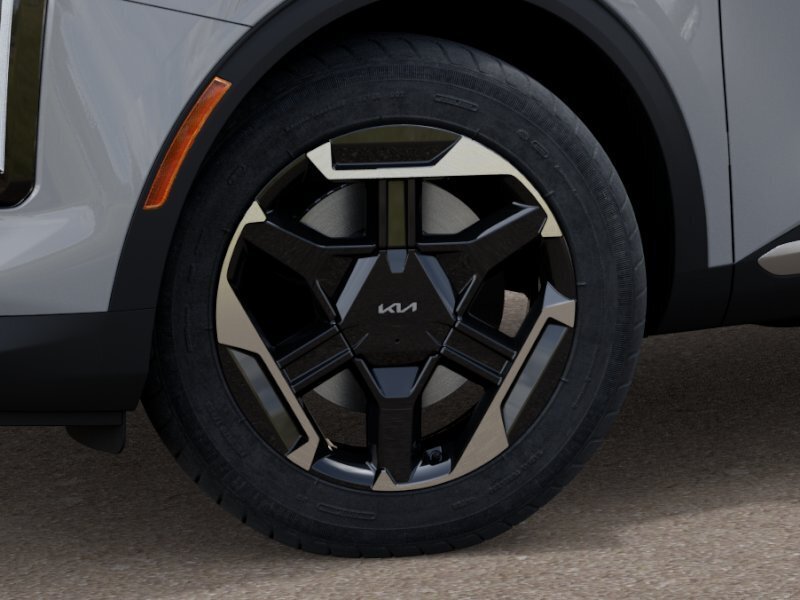 New 2027 Gray Kia S image 9