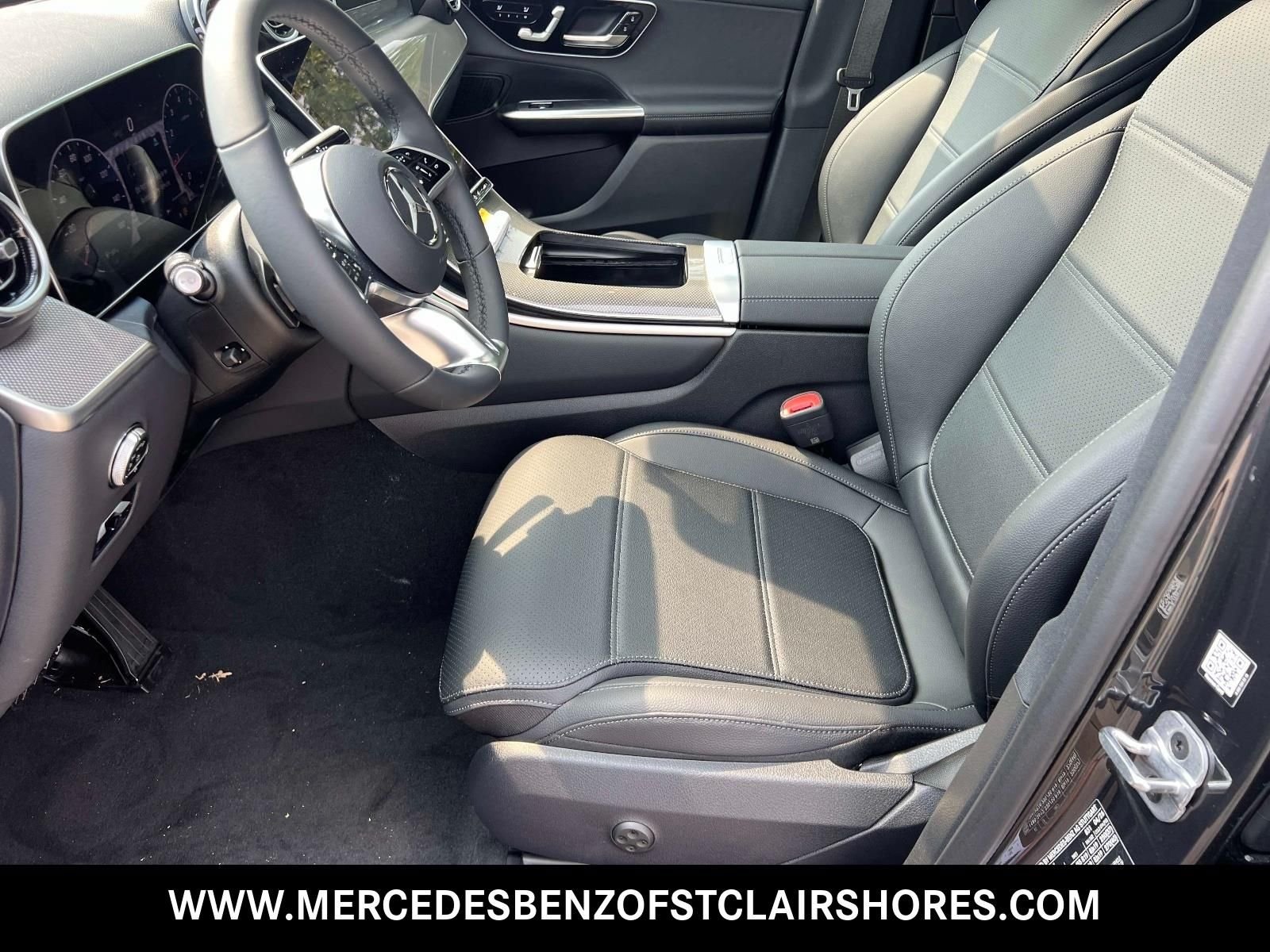 New 2026 Graphite Grey Metallic Mercedes-Benz GLC 300 image 19