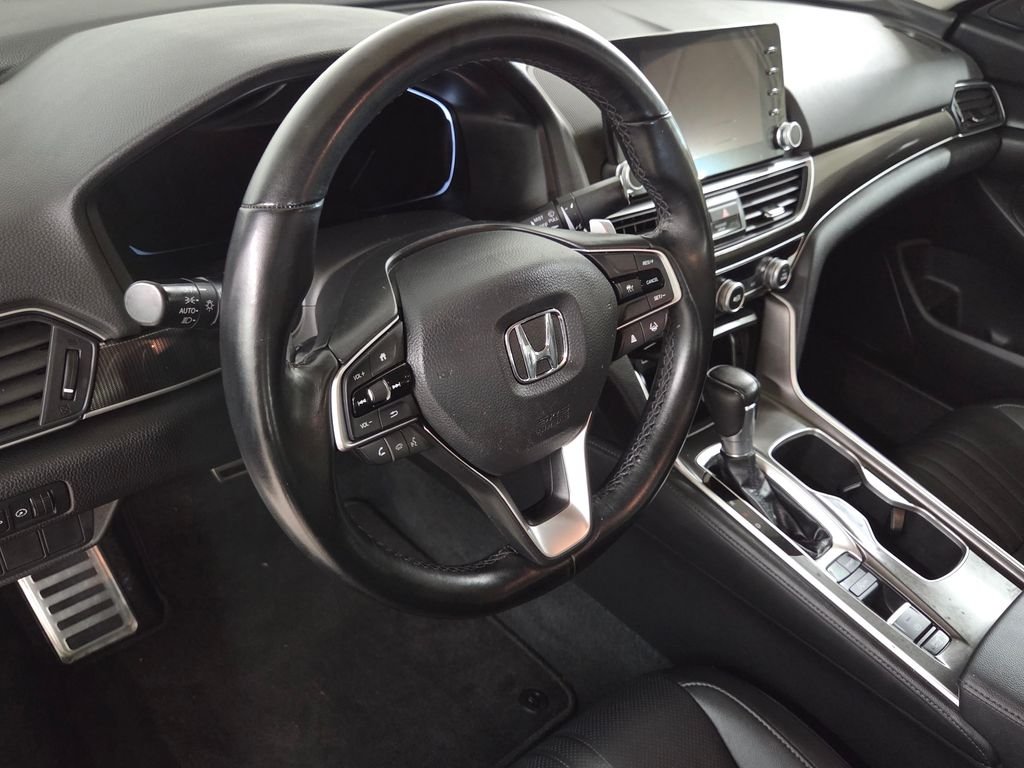 Used 2021 White Honda Sport Special Edition image 19