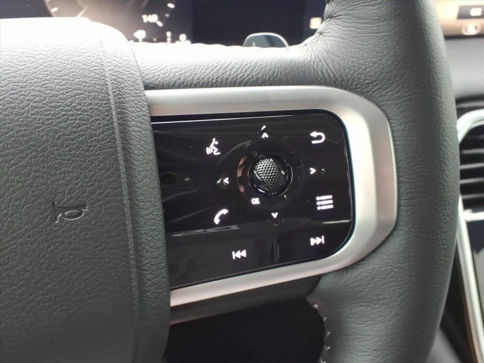 2026 Nissan Armada SV Black at Robbins Nissan