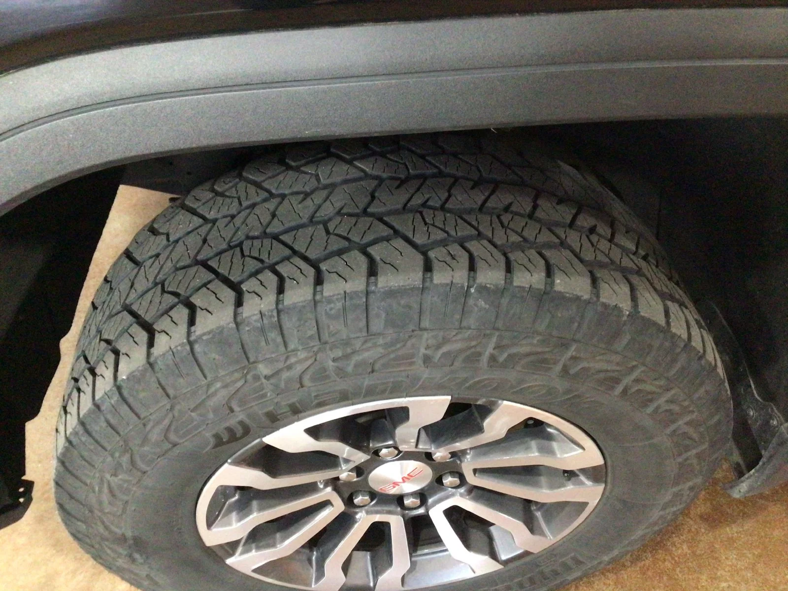Used 2022 Black GMC AT4 image 3