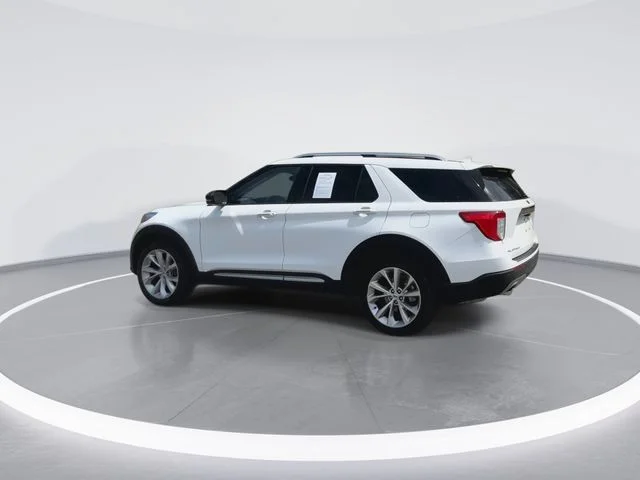 Used 2023 White Ford Platinum image 8
