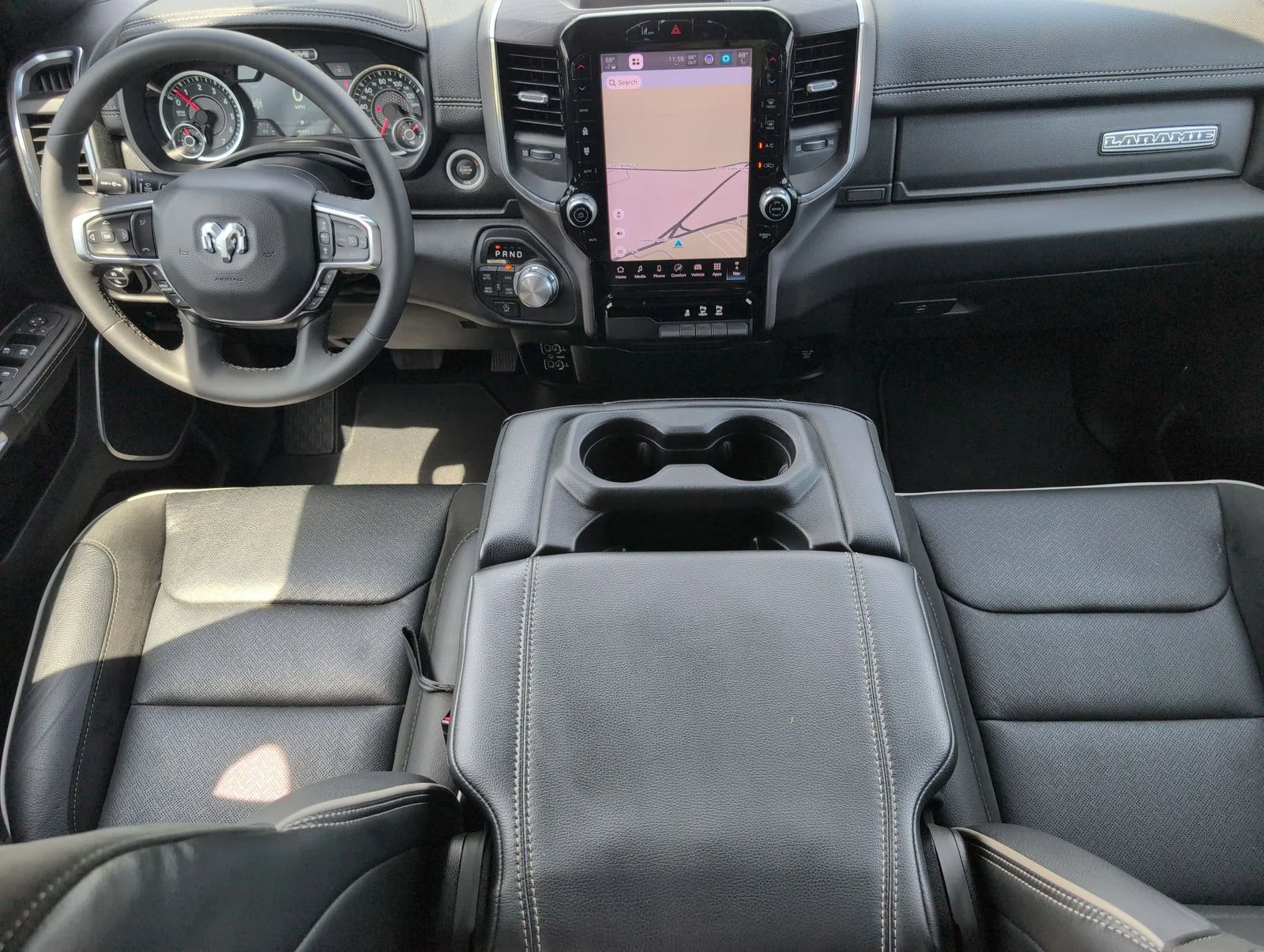 Used 2025 White Ram Laramie image 27