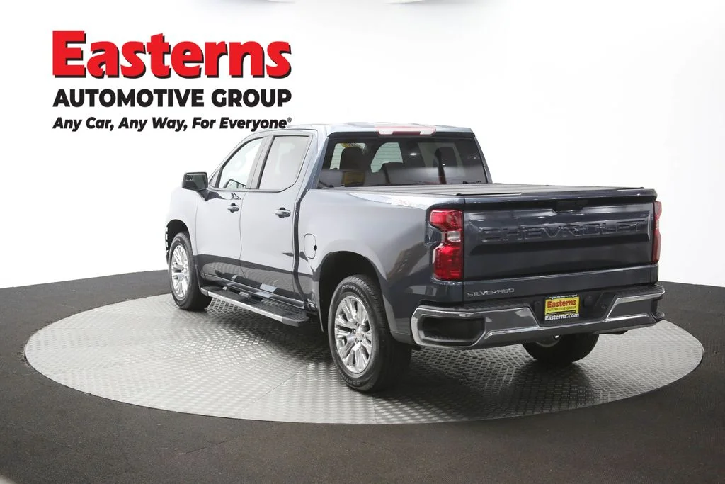 Used 2020 Gray Chevrolet LT image 63
