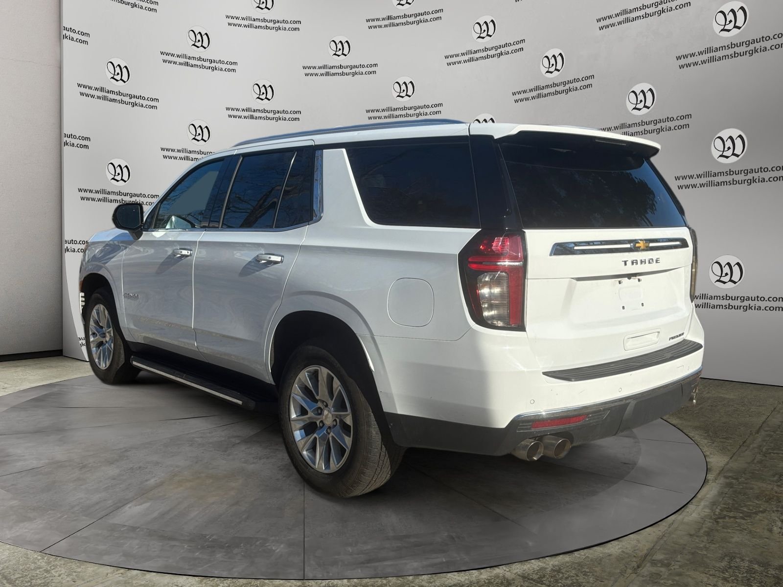 Used 2024 White Chevrolet Premier image 3