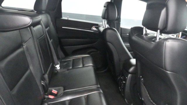 Used 2021 White Jeep Limited image 11