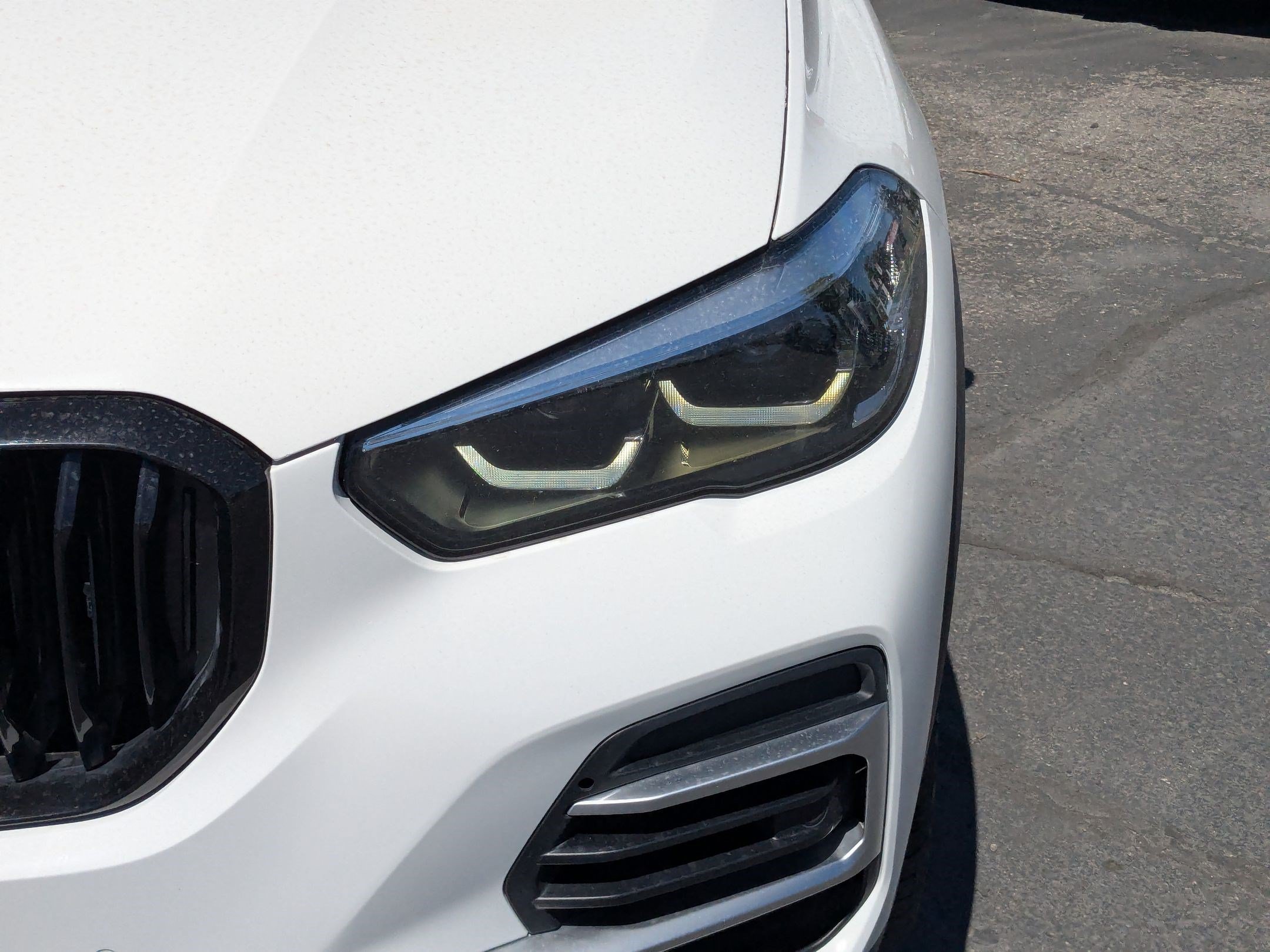 Used 2022 Alpine White BMW xDrive40i image 11