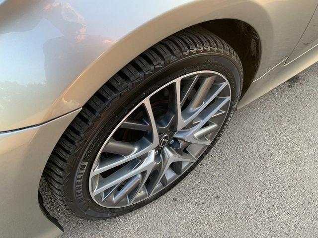 Used 2017  Lexus 300 image 2