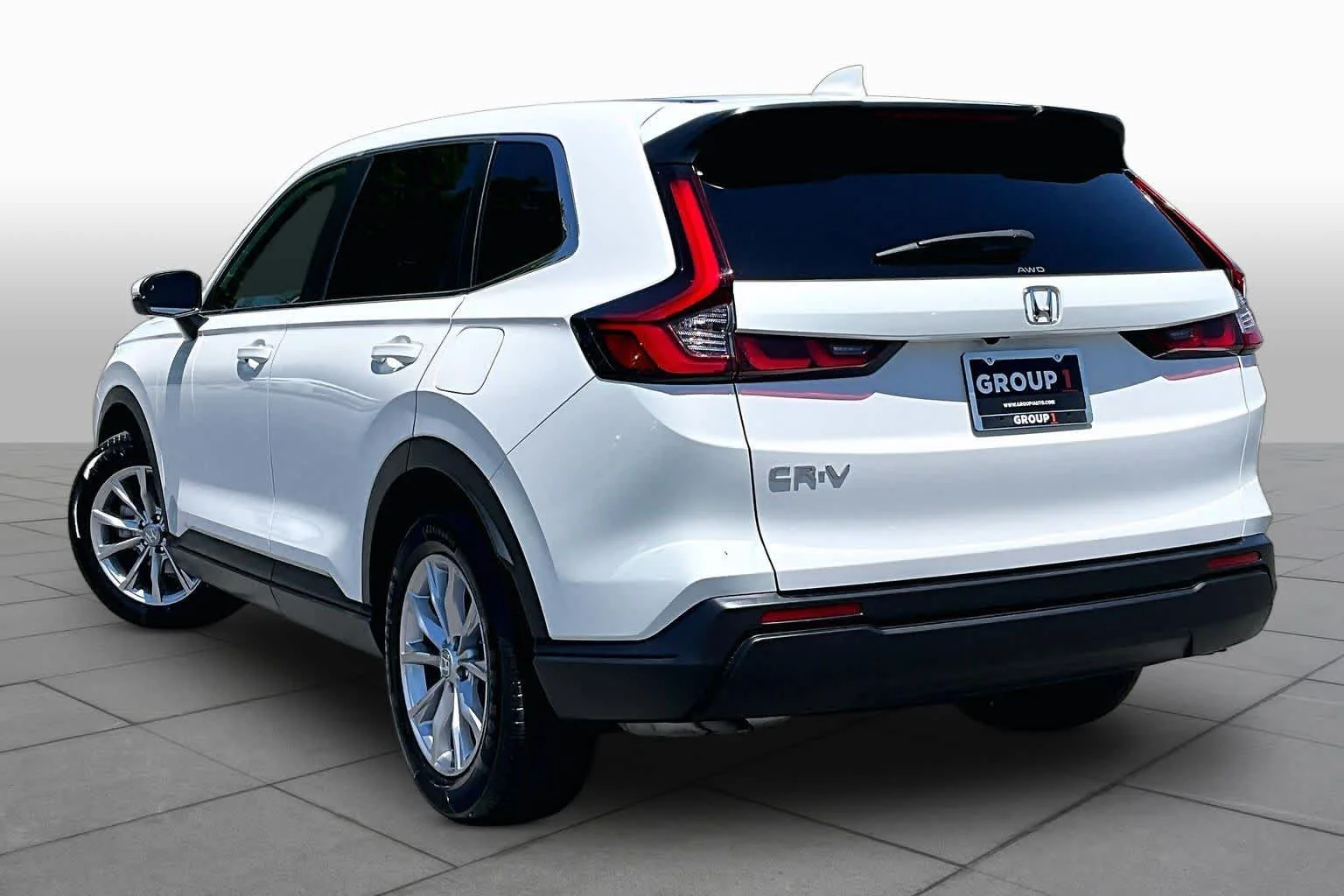 Used 2025 Platinum White Pearl Honda EX image 12