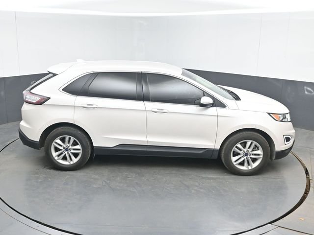 Used 2017 White Ford SEL image 27