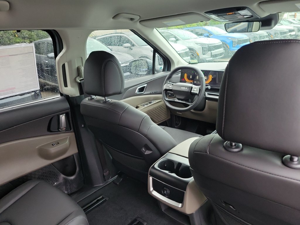 New 2027 Iceberg Green Kia EX image 13