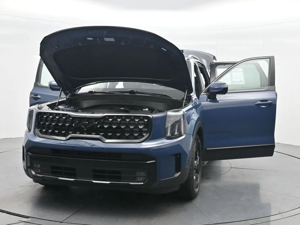 Used 2025 Midnight Black Kia SX-Prestige X-Pro image 34