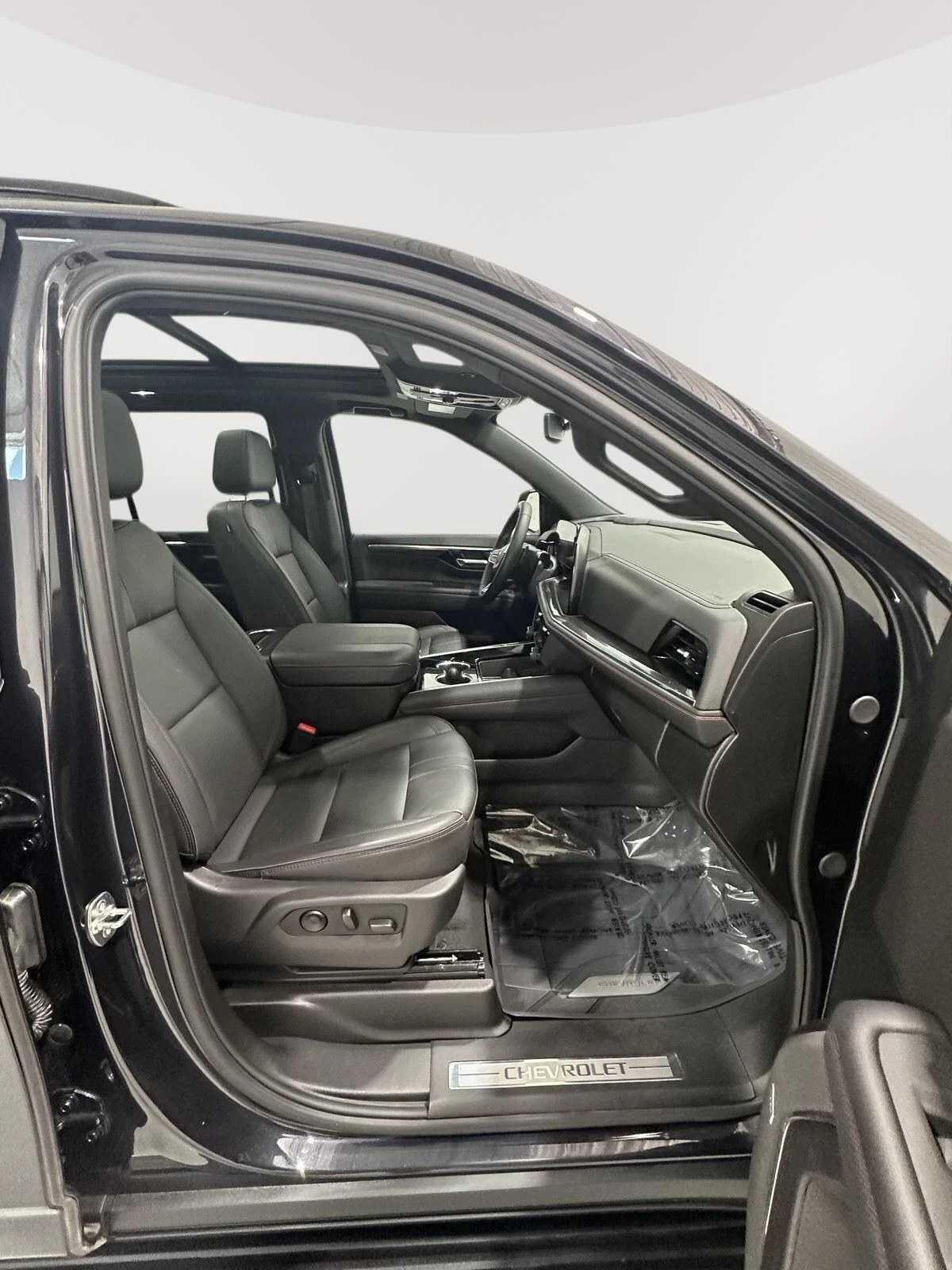 Used 2025 Dark Ash Metallic Chevrolet RST image 28