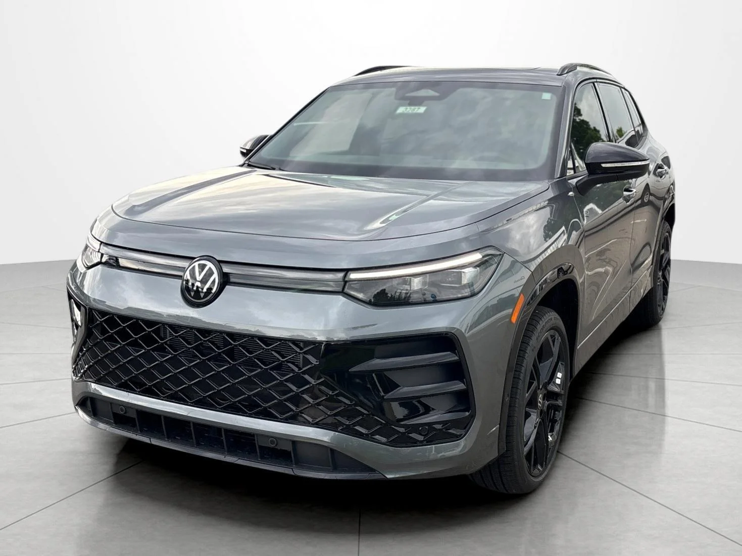 New 2026 platinum gray metallic Volkswagen SE R-Line Black image 1