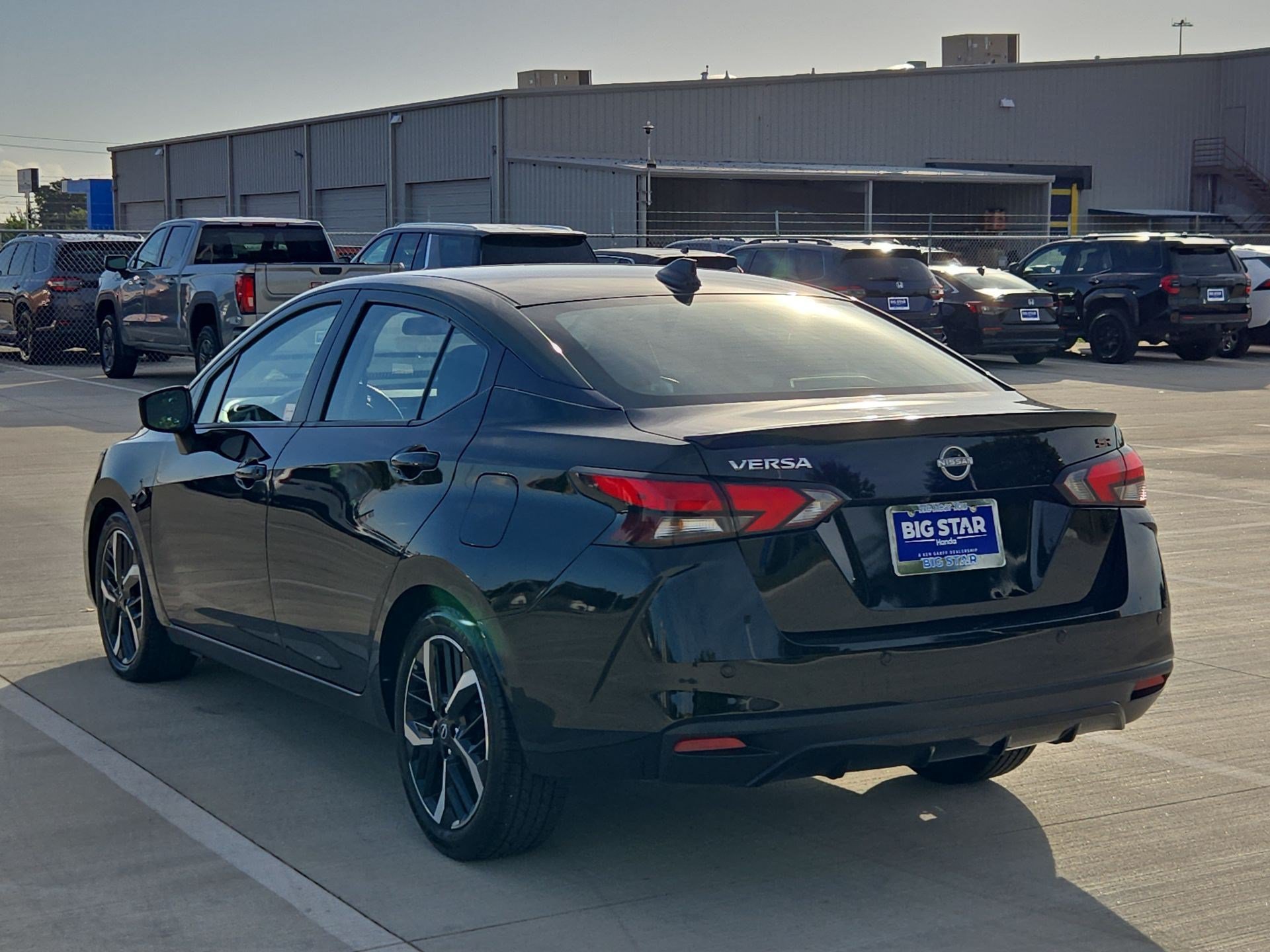 Used 2024 Super Black Nissan SR image 5