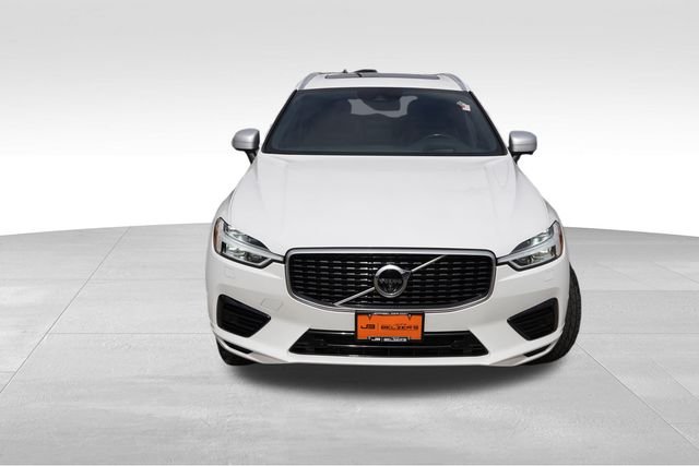 Certified Used 2018 White Volvo T8 R-Design image 12