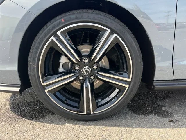 New 2026 Urban Gray Pearl Honda SE image 30