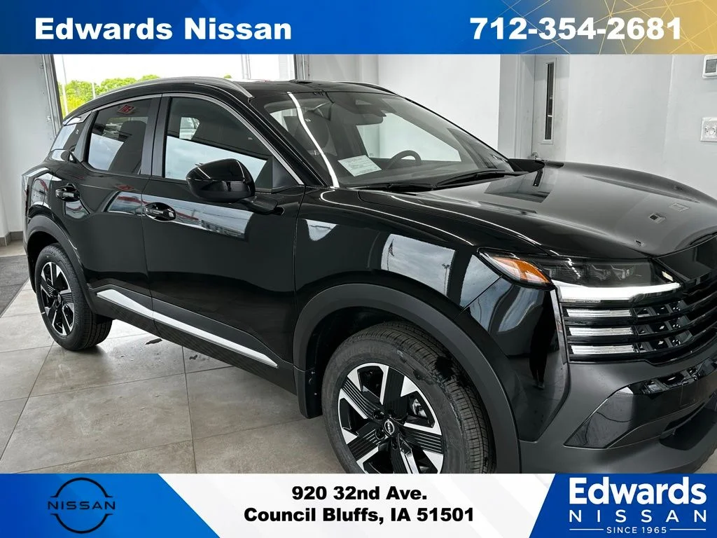 2026 Nissan Kicks 2.0 SV AWD's photo