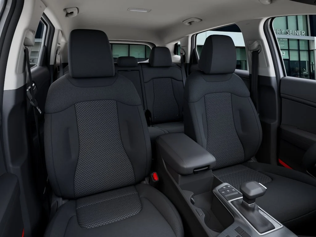 New 2027 Snow White Pearl Kia LX image 15