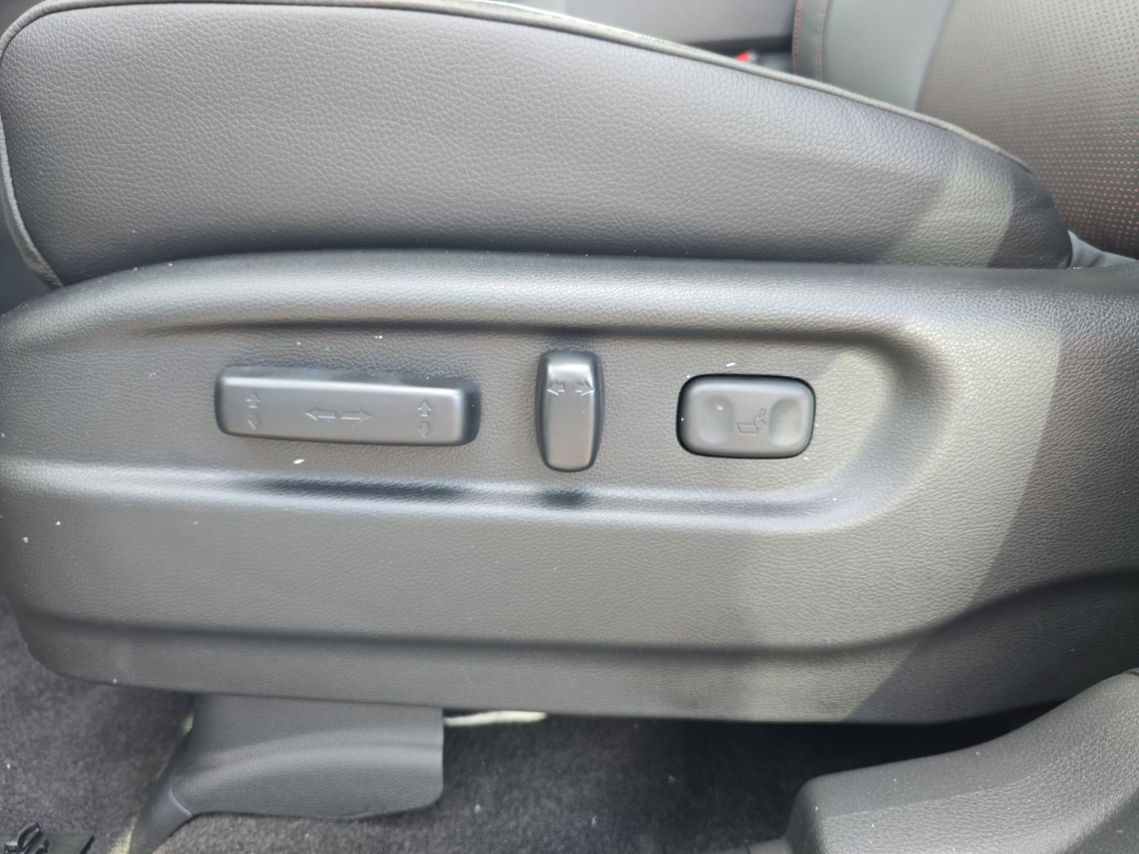 New 2026 Sonic Gray Pearl Honda Black Edition image 17