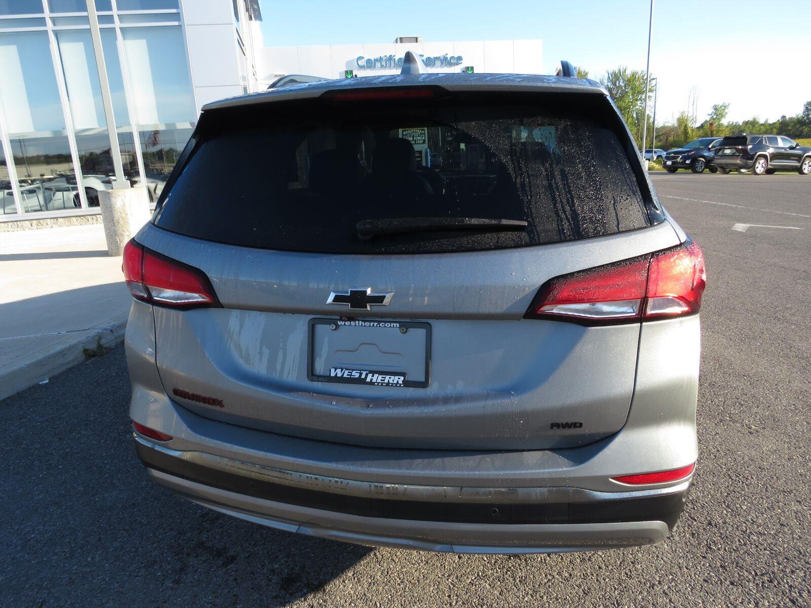 Used 2023 Sterling Gray Metallic Chevrolet Premier image 9